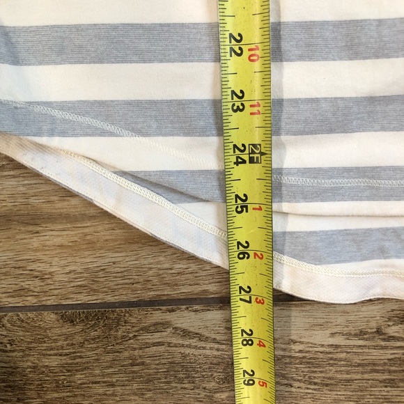 Lululemon Run First Base Tank Top Sz 6 Micro Macro - Picture 7 of 8